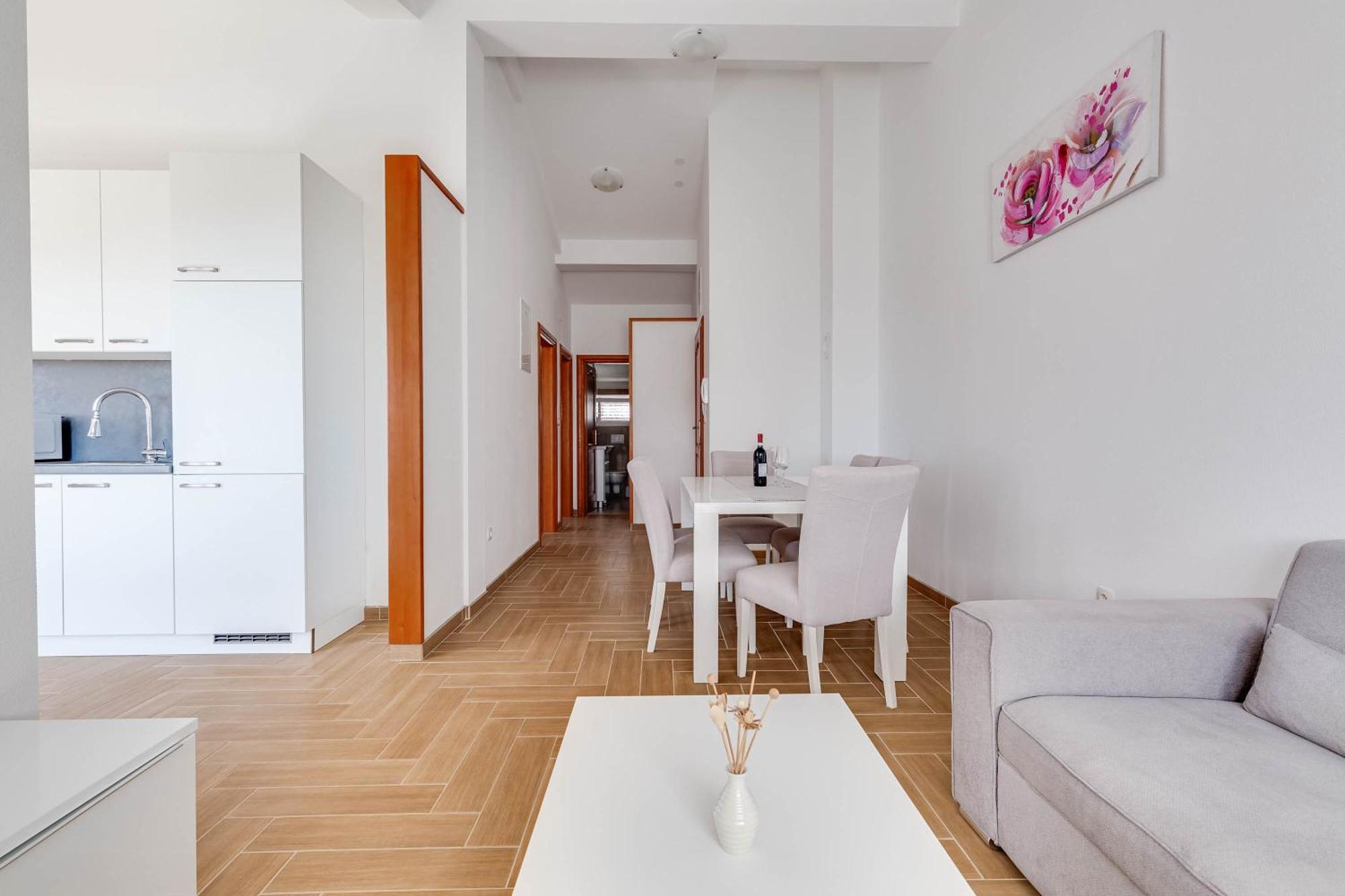 Apartmani Pocrnic Pakoštane Exteriör bild