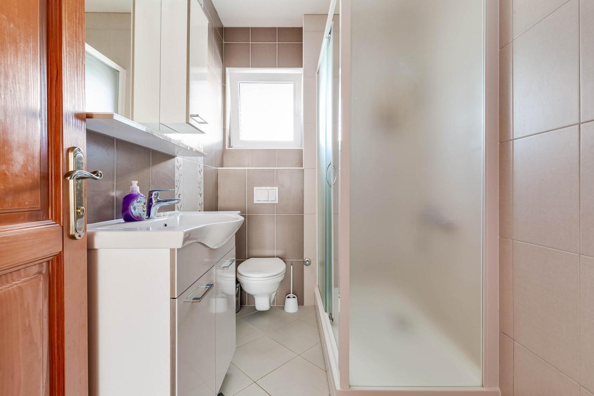 Apartmani Pocrnic Pakoštane Exteriör bild