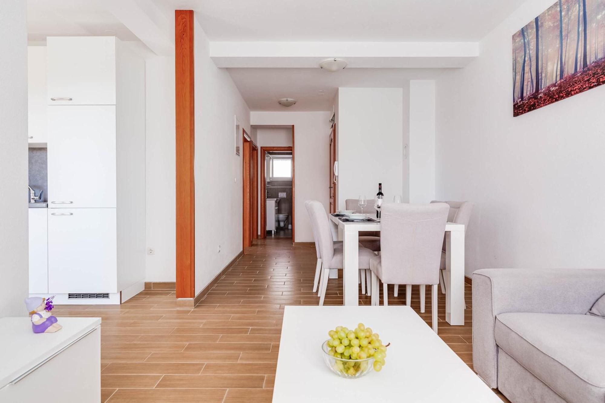 Apartmani Pocrnic Pakoštane Exteriör bild