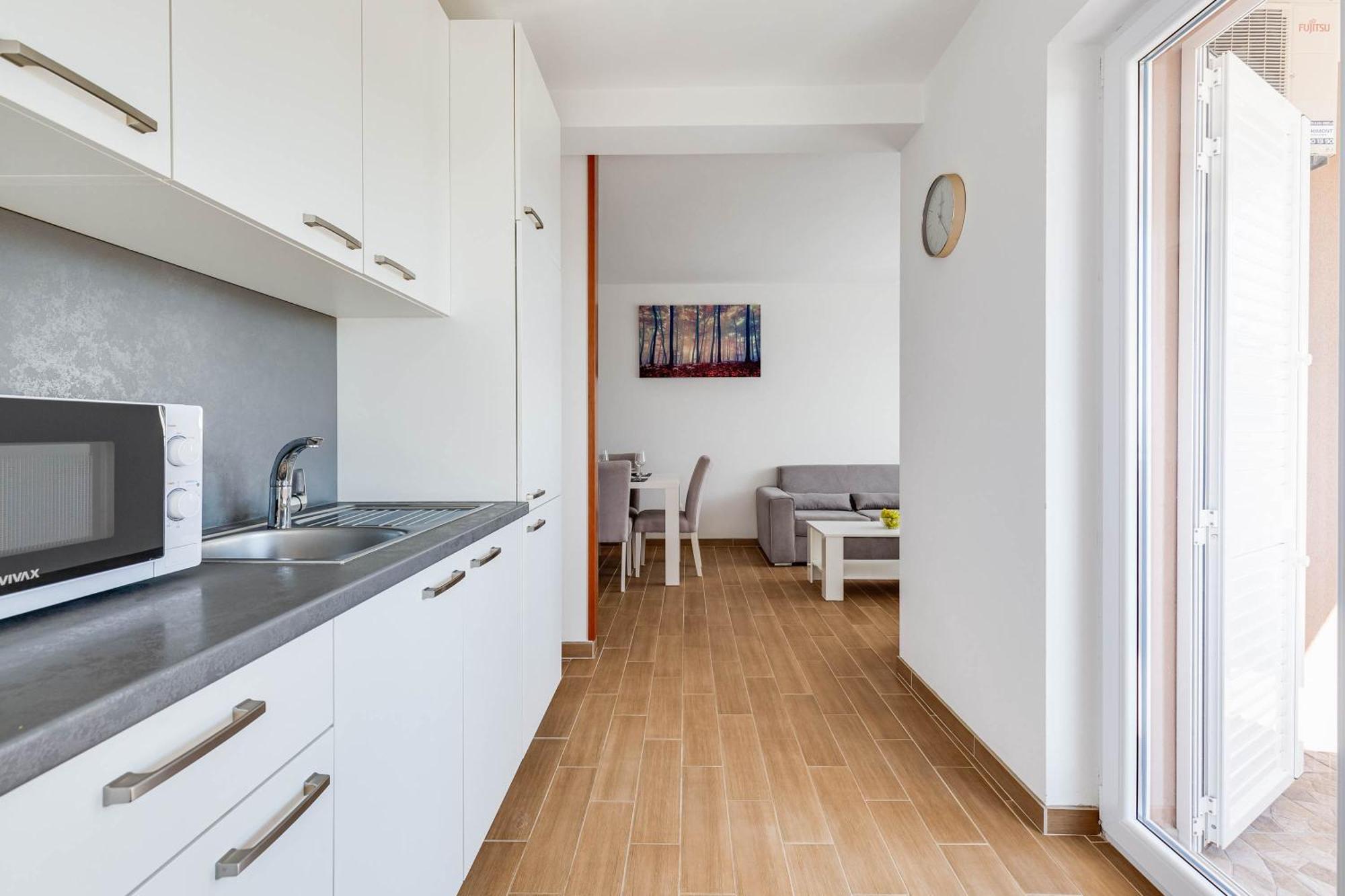 Apartmani Pocrnic Pakoštane Exteriör bild